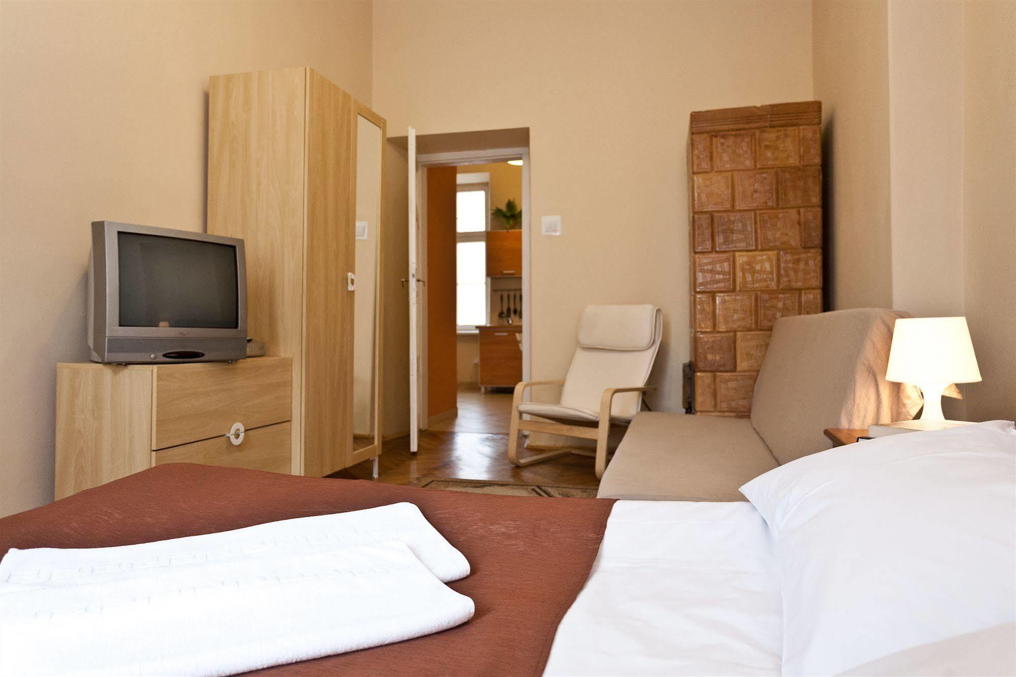 Enigma Hostel Krasków Εξωτερικό φωτογραφία