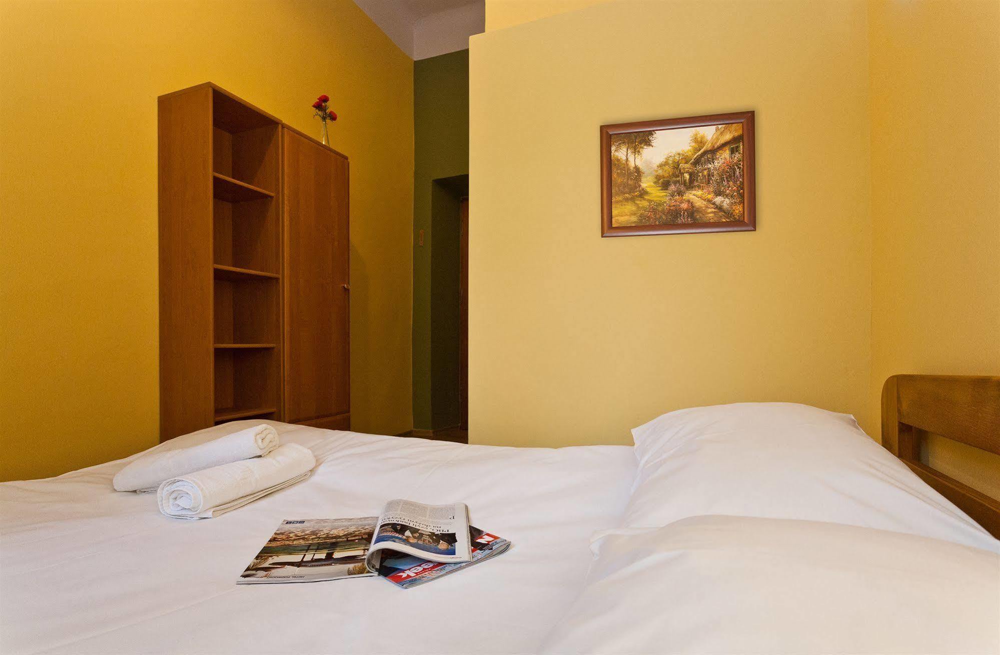 Enigma Hostel Krasków Εξωτερικό φωτογραφία